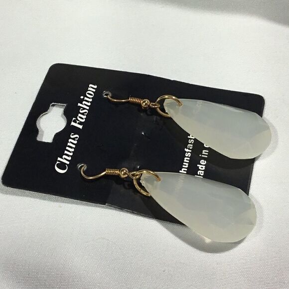 Teardrop Beaded Dangle Earrings (UC3) - Picture 3 of 7